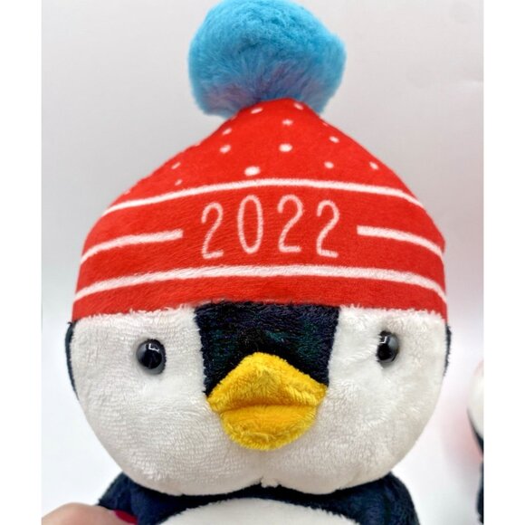 Hallmark Penguin Plush 2022 Stuffed Animal 11" Christmas Winter Lot of 2 HTF - Picture 13 of 16